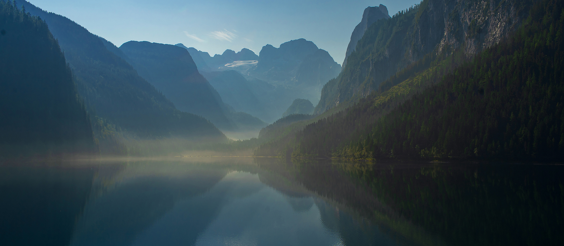 Landschaft Berge und See | © Buchmann Schreinerei AG