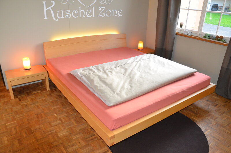 Ausverkauf Massivholzbettgestell | © Buchmann Schreinerei AG Ausverkauf Massivholzbettgestell | © Buchmann Schreinerei AG